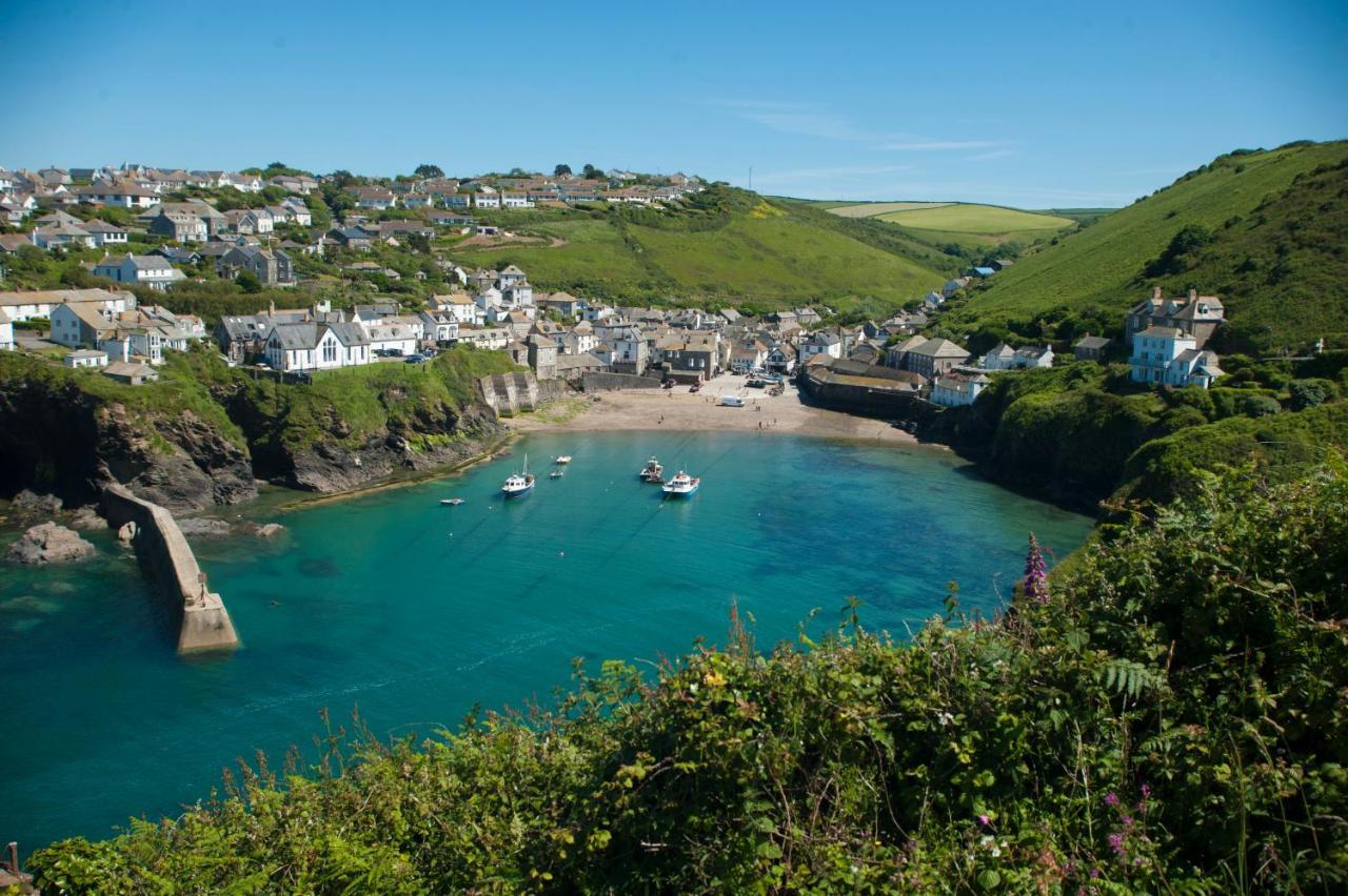 Kallowen Cottage At Crackington Haven, Near Bude And Boscastle, Cornwall エクステリア 写真