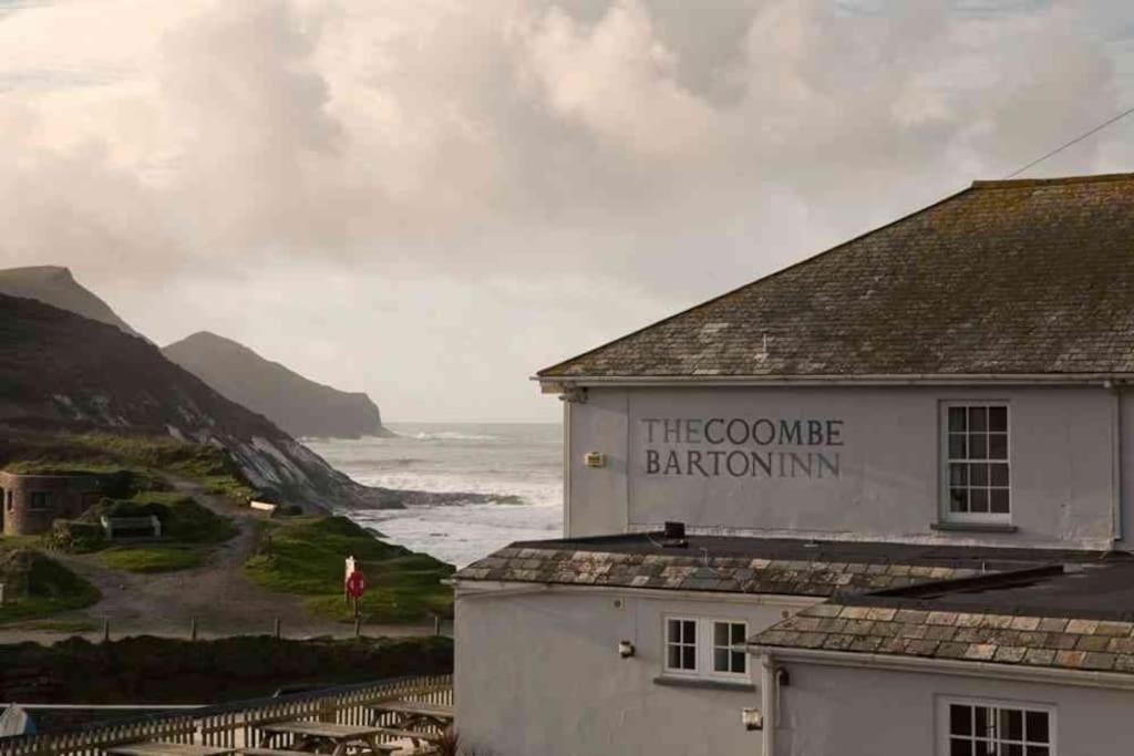 Kallowen Cottage At Crackington Haven, Near Bude And Boscastle, Cornwall エクステリア 写真